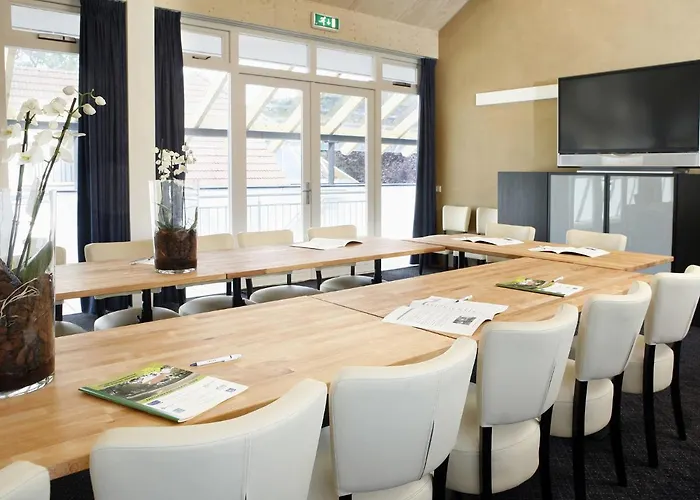 Spacious In With Garden Hébergement de vacances