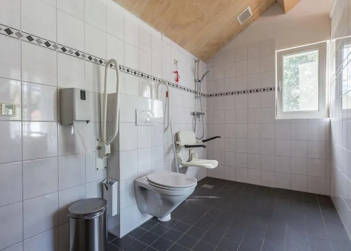 Spacious In With Garden Bergeijk